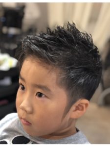 男の子のカッコいい髪型 オススメのヘアスタイルは Barber メンズメンテ