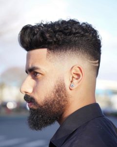 フェードや刈り上げにラインアートをプラス Barber メンズメンテ